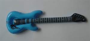 Guitar and Microphone の画像