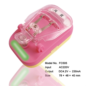 multi phone charger の画像