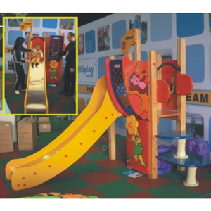 WOODEN PLAYGROUND の画像