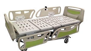 Steel 4-Part Fully Electric Medical Hospital Beds With Big Side Rails の画像