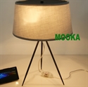 Image de Tronconi Tripod Table Lamp