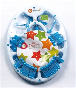 CLOTHES HANGER W 22 PINS