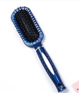 PLASTIC HAIRBRUSH の画像